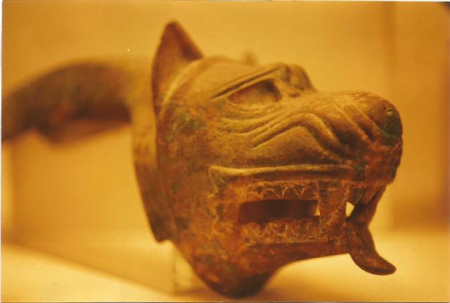 lobo ioberico lanza de carro