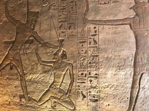 egipto, ramses ii castigando