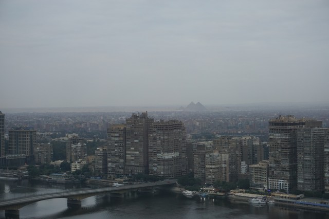 egipto. las pirámides desde el hotel
